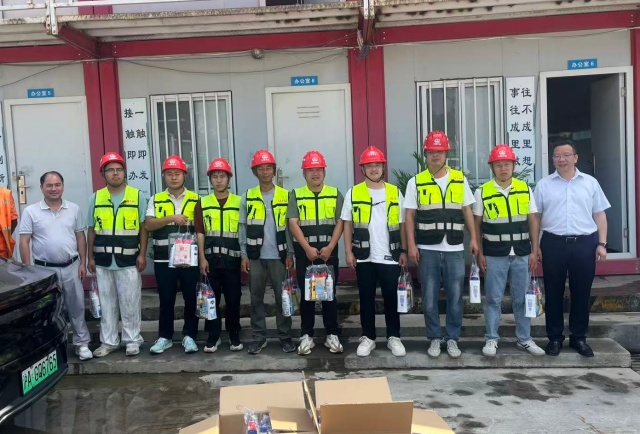 李琦总1.jpg